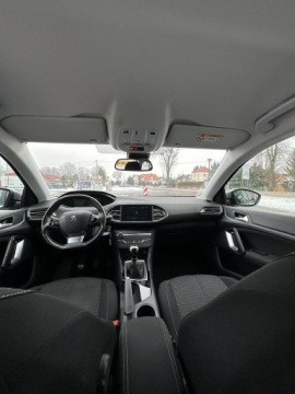 Peugeot 308 II SW Facelifting 1.5 BlueHDI 130KM 2021 Peugeot 308 SW 1.5 BlueHDi I-Cockpit Navi Kamera PDC, zdjęcie 7