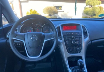 Opel Astra J Sports Tourer 1.4 Turbo ECOTEC 120KM 2011 Opel Astra Opel Astra 1.4 Benzyna 120KM, zdjęcie 8