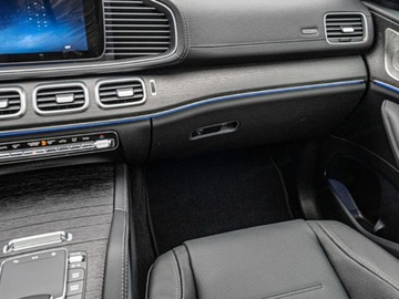 Mercedes GLE V167 SUV Facelifting 2.0 300d 269KM 2025 GLE Coupe 300 d 4-Matic AMG Line 2.0 (269KM) 2025, zdjęcie 10