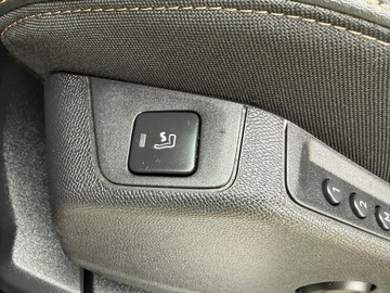 Peugeot 5008 II Crossover 1.5 BlueHDI 130KM 2019 Peugeot 5008 1.5HDI GT line Masaże 7osobowy Navi, zdjęcie 13