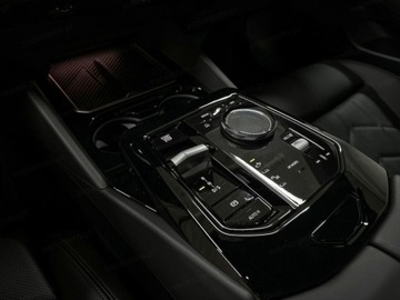 BMW Seria 5 G90-91 2025 BMW Seria 5 530e xDrive M Sport 2.0 299KM, zdjęcie 11