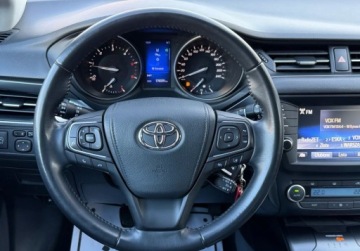 Toyota Avensis III Wagon Facelifting 2015 2.0 D-4D 143KM 2018 Toyota Avensis salon Polska 2.0 Diesel 143KM, zdjęcie 12