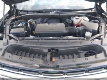 Chevrolet Suburban GMT900 2023 Chevrolet Suburban LT 2023 5.3l 5.3 Benzyna 355KM, zdjęcie 8