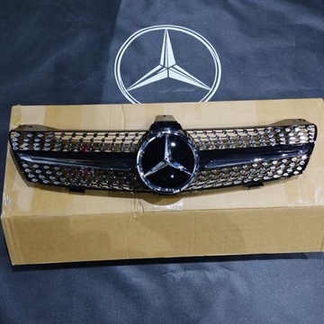 MERCEDES CLS Grill W219 DIAMOND CZARNA ATRAPA 05{