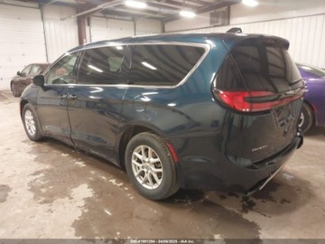 Chrysler Pacifica II 2023 Chrysler Pacifica Touring L 2023 3.6l 3.6 Benzyna 287KM, zdjęcie 3