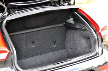 Volvo V40 II Hatchback Facelifting 2.0 D2 120KM 2017 Volvo V40 2,0 D2 2017 Rok Lift Full Led, zdjęcie 11