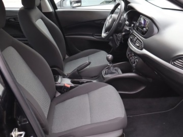 Fiat Tipo II Sedan 1.4 95KM 2018 Fiat Tipo 1.4 16V, Klima, zdjęcie 8