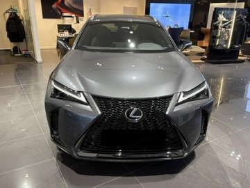 Lexus UX Crossover Facelifting 2.0 300h 199KM 2025 Od ręki - 300h F Sport Design 2.0 Hybrid Dynamic Force 199KM, zdjęcie 1