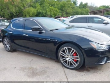 Maserati Ghibli III 2022 Maserati Ghibli Modena 2022 3.0l 3.0 Benzyna 424KM, zdjęcie 6