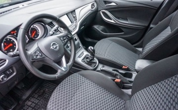 Opel Astra K Sports Tourer 1.4 Turbo 125KM 2017 Opel Astra Astra 1.4 125 KM PL Salon 1.4 Benzyna 125KM, zdjęcie 8