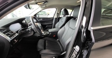 BMW X4 G02 SUV Facelifting 2.0 20d 190KM 2023 BMW X4 Salon bazwypadkowy Systemy asystujace 2.0 Diesel 190KM, zdjęcie 20