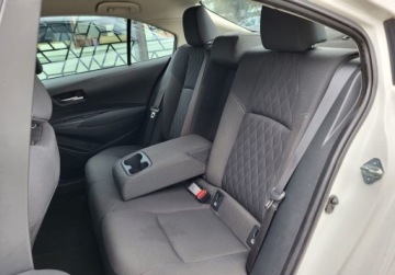 Toyota Corolla XII Sedan 1.6 Valvematic Dual VVT-i 132KM 2019 Toyota Corolla Corolla Comfort Vat Marza Salon PL Kamera Cofania, zdjęcie 6