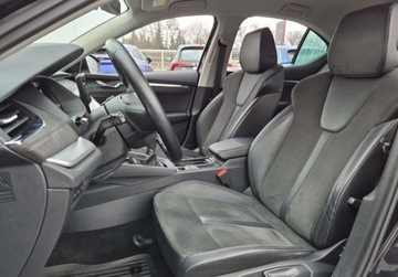 Skoda Octavia III Liftback Facelifting 1.5 TSI ACT 150KM 2020 Skoda Octavia SalonPL 1.5TSI 150KM Style Skora Kamera Czujniki KessyFull V, zdjęcie 10