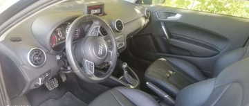 Audi A1 I Sportback 5d Facelifting 1.6 TDI 116KM 2015 Audi A1 Audi A1 1.6 TDI S tronic, zdjęcie 10