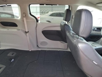 Chrysler Pacifica II 2022 Chrysler Pacifica Chrysler Pacifica Touring L 3.6 Benzyna 287KM, zdjęcie 9