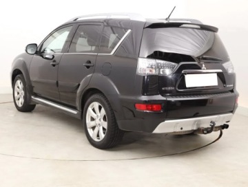 Mitsubishi Outlander II 2.0 DID DOHC 140KM 2009 Mitsubishi Outlander 2.0 DI-D, Salon Polska, 4X4, zdjęcie 3