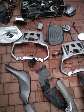 Honda Varadero xl 1000 год 04 Запчасти