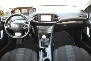 Peugeot 308 II SW 1.6 BlueHDi 120KM 2015 Peugeot 308 1,6Hdi 120Km Led Navi Kamera Panorama, zdjęcie 11