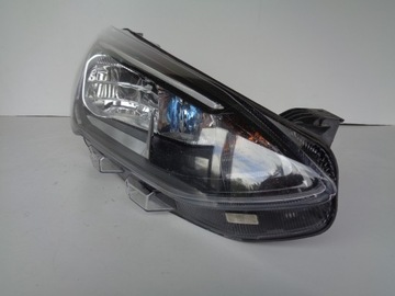 LAMPA PRAWA REFLEKTOR FORD FOCUS MK4 18- LED