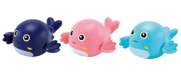 ДЕЛЬФИН ЗАВОДИТСЯ В ВОДУ БАНИ, ПЛАВАЕТ РЫБА