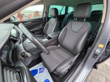 Opel Insignia II Sports Tourer 2.0 CDTI 170KM 2020 Opel Insignia 2.0 170Ps Automat Navi Alu Skora Led Piekna Gwarancja 2.0, zdjęcie 17