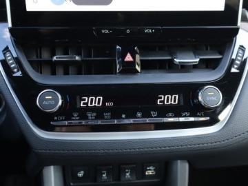 Toyota Corolla Verso AR10 2022 Toyota Corolla Cross 2.0 Hybrid 2WD, Salon Polska, zdjęcie 11