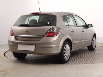 Opel Astra H Hatchback 5d 1.4 TWINPORT ecoFLEX 90KM 2007 Opel Astra 1.4 16V, Salon Polska, Klima, El. szyby, zdjęcie 4