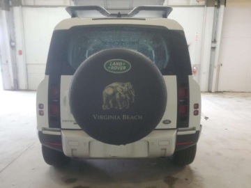 Land Rover Defender IV (L663) 2020 Land Rover Defender 110 SE 2020 3.0l 3.0 Benzyna 395KM, zdjęcie 2