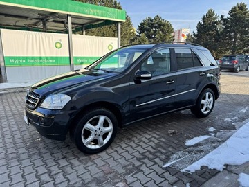 Mercedes Klasa M W164 Off-roader 3.0 V6 (280 CDI) 190KM 2006 Mercedes ML 320 3,0 V6 4Matic 7G-Tronic Offroad, zdjęcie 9