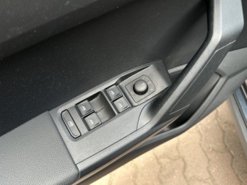 Seat Arona Crossover 1.0 EcoTSI 95KM 2020 Seat Arona Style 1.0 TSI 95KM Pakiet Spring Full L, zdjęcie 25