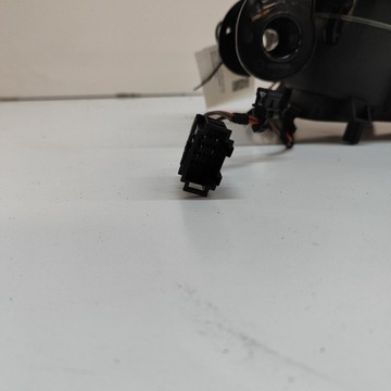 Volkswagen PASSAT B8 2017 Uchwyt na kubek deski rozdzielczej