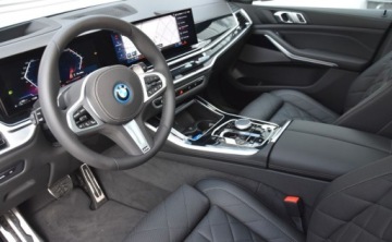 BMW X5 G05 SUV Plug-In Facelifting 3.0 50e 490KM 2026 BMW X5 xDrive50e, Innowacji, Pneumatyka, Panorama, 22 cale, Hak 3.0 490KM, zdjęcie 6