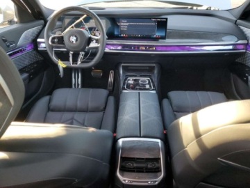 BMW Seria 7 G70 2024 BMW Seria 7 760XI 2024 4.4l 4.4 Benzyna 536KM, zdjęcie 8