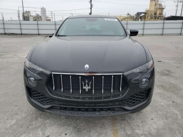 Maserati Levante 2018 Maserati Levante 2018 3.0l 3.0 Benzyna 345KM, zdjęcie 5