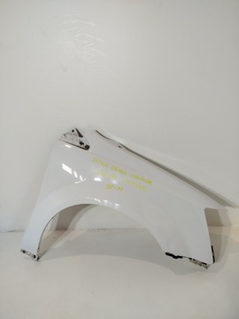 BLATNÍK PRAVÝ PŘEDNÍ CHRYSLER VOYAGER TOWN DODGE GRAND CARAVAN