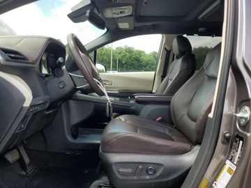 Toyota Sienna III 2022 Toyota Sienna Limited 2022 2.5l 2.5 Hybryda 245KM, zdjęcie 7