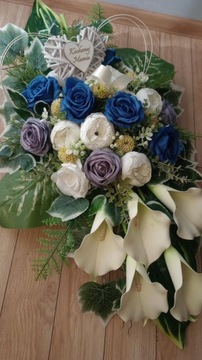 Stroik na cmentarz GRÓB kompozycja SERCE WIKLINOWE