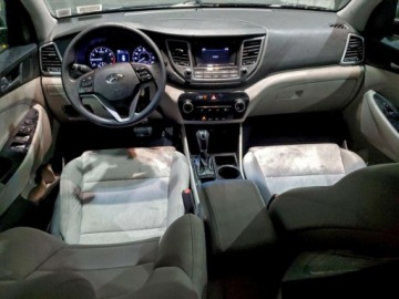 Hyundai Tucson III 2017 Hyundai Tucson 2017 HYUNDAI TUCSON LIMITED 2.0 Benzyna 164KM, zdjęcie 7