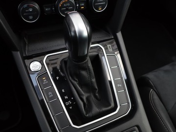 Volkswagen Passat B8 Variant 1.5 TSI EVO 150KM 2019 VW Passat 1.5 TSI, Salon Polska, Automat, Skóra, zdjęcie 15