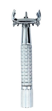 ЩЕТКО ДЛЯ БРИТЬЯ + БРИТВА + МЫЛО 150 мл