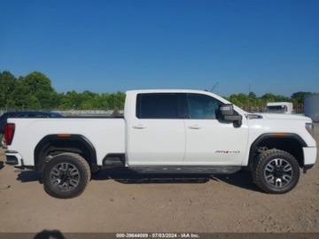  GMC Sierra 2020r., 2500 AT4, od ubezpieczalni 6.6 Diesel 445KM, zdjęcie 7