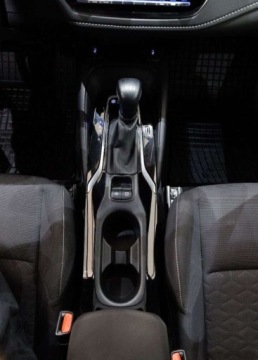 Toyota Corolla XII Hatchback 1.8 Hybrid 122KM 2019 Toyota Corolla 1.8 Hybrid Comfort 1.8 Hybryda 122KM, zdjęcie 26