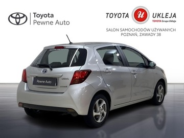 Toyota Yaris III Hatchback 5d Facelifting Hybrid 100KM 2015 Toyota Yaris Hybrid 100 Premium III (2011-2019) To, zdjęcie 1