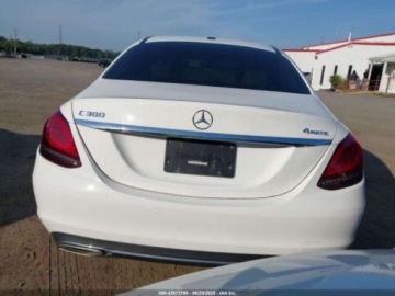 Mercedes Klasa C W206 2021 Mercedes-Benz Klasa C 300 4Matic 2021 2.0l 2.0 Benzyna 255KM, zdjęcie 4