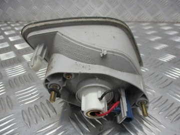 SMĚROVKA LEVÝ PŘEDNÍ SUZUKI LIANA