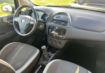 Fiat Punto Punto 2012 Hatchback 3d 1.4 8v 77KM 2012 Fiat Punto Evo 1,4 78KM, Klimatyzacja, Zadbany, Oplacony 1.4 Benzyna 78KM, zdjęcie 12