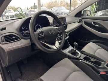 Hyundai i30 III Wagon 1.4 MPi 100KM 2019 Hyundai i30 Select Asystent hamowania Lane Assist Bluetooth FV23, zdjęcie 6