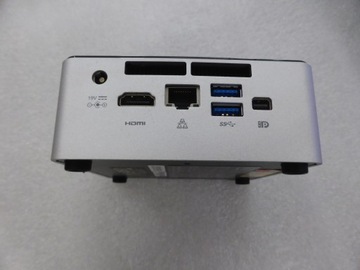 Intel NUC NUC6i3SYH Микро ПК i3-6100U 2x2,3 ГГц 8 ГБ 240 ГБ SSD WIFI Win 10 B