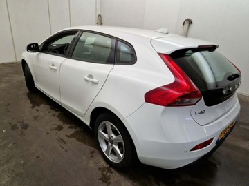 Volvo V40 II Hatchback 1.6 D2 115KM 2013 Volvo V40 II 1.6 D2 1,6, serwisowany, bezwypadkowy (MY 2014), zdjęcie 8