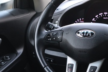 Kia Sportage III SUV 1.6 GDI 135KM 2013 Kia Sportage 1.6 GDI, Klima, Tempomat, Parktronic, zdjęcie 16